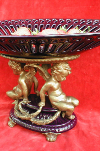 Schale Po. mit Durchb. Bronze Engeln