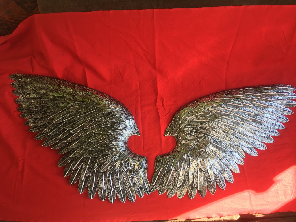 Engelflügel aus Metall