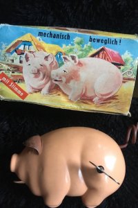 Schwein mechanisch