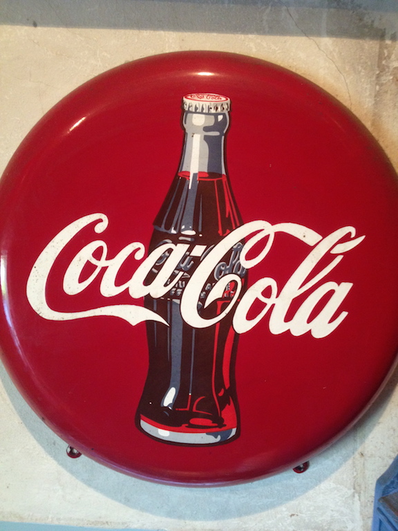 Coca Cola Deckel mit Flasche