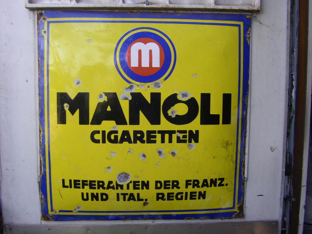 Manoli Cigaretten Emailschild
